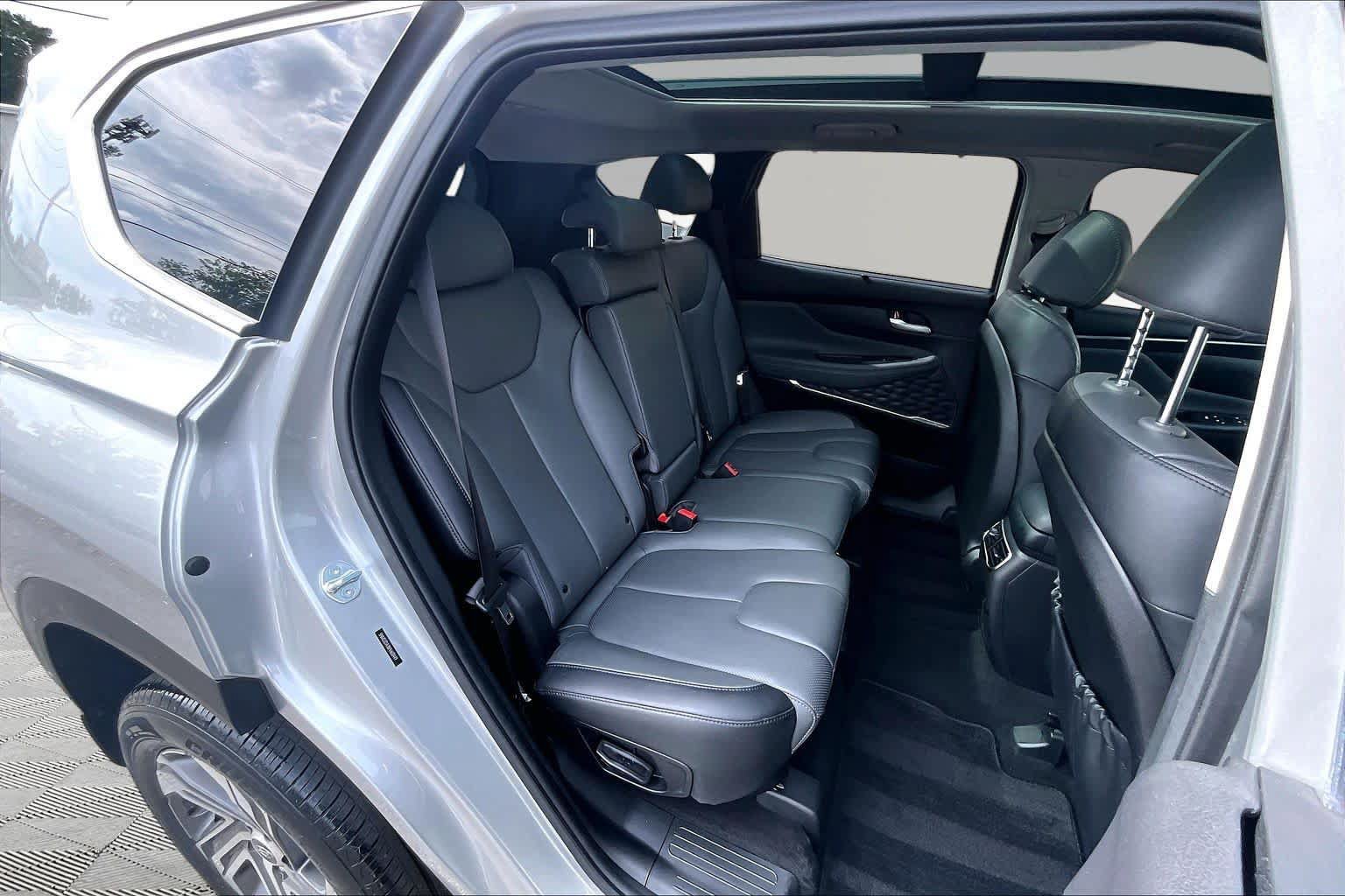 Used 2023 Hyundai Santa Fe SEL w/ Premium Package AWD/4WD image 20