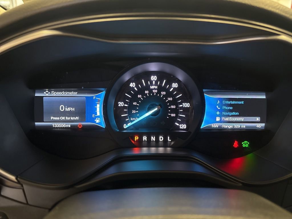 Used 2019 Ford Fusion Titanium image 2