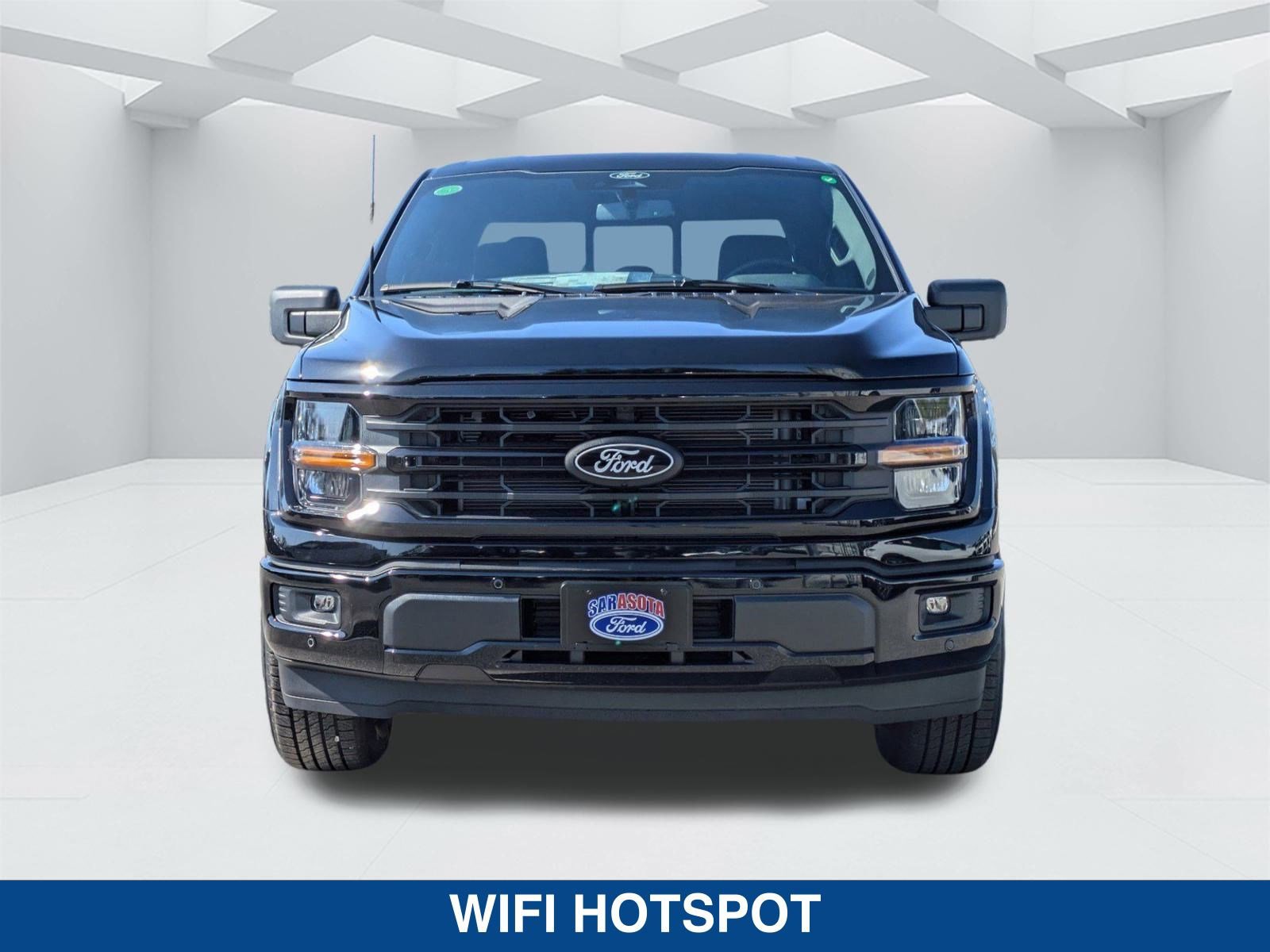 New 2025 Ford F150 XLT w/ Equipment Group 302A MID image 9