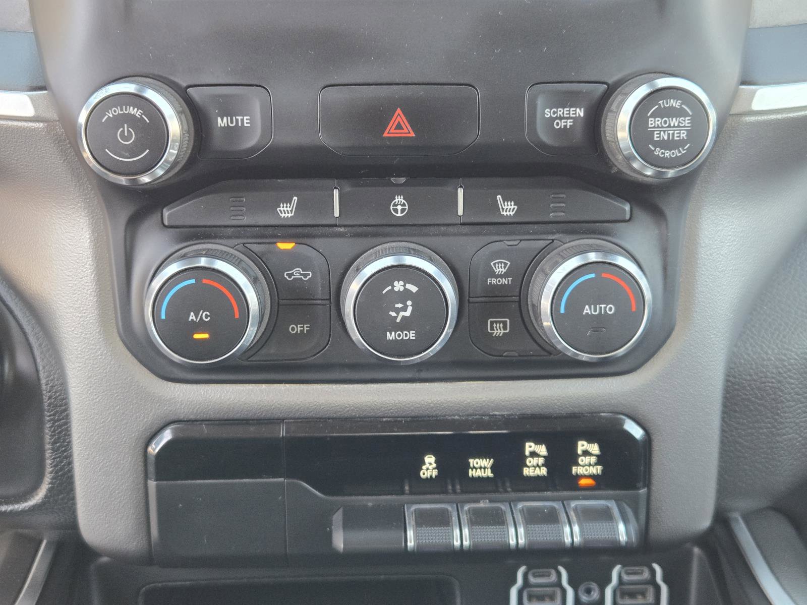 Certified 2020 RAM 1500 Big Horn image 14