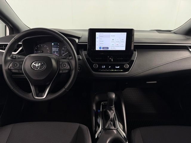 Used 2025 Toyota Corolla SE FWD image 24