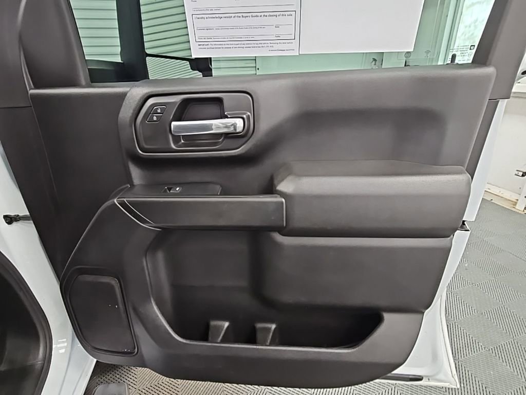 Used 2024 Chevrolet Silverado 2500 Custom w/ Custom Value Package image 33