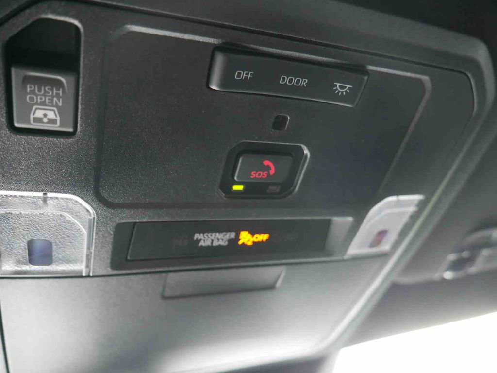 Used 2026 Toyota Tundra SR5 AWD/4WD image 38
