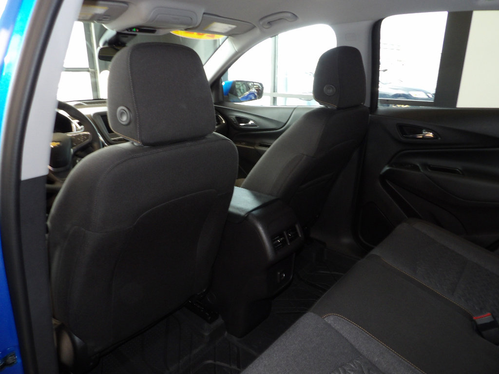 Used 2024 Chevrolet Equinox LT w/ LPO, Floor Liner Package FWD image 21