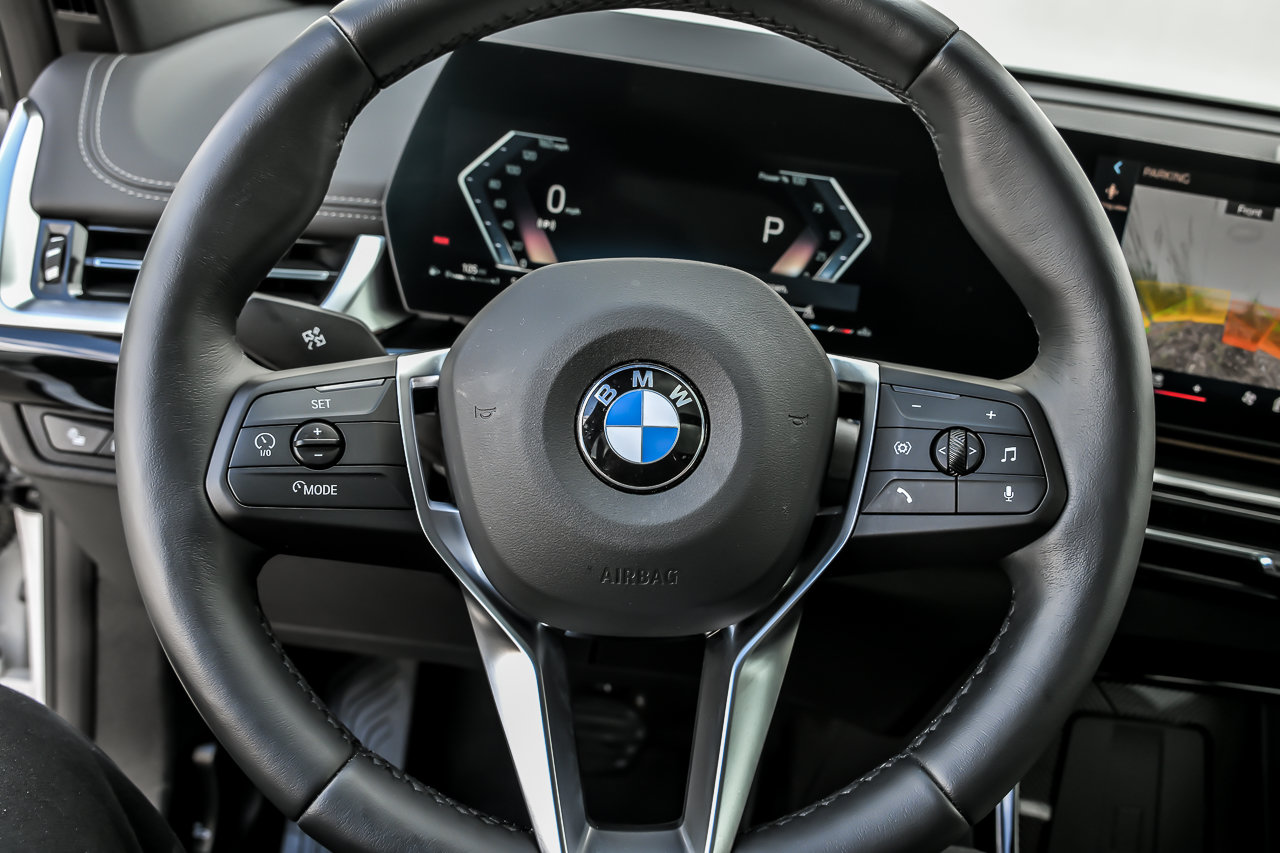 Used 2026 BMW X1 xDrive28i AWD/4WD image 31