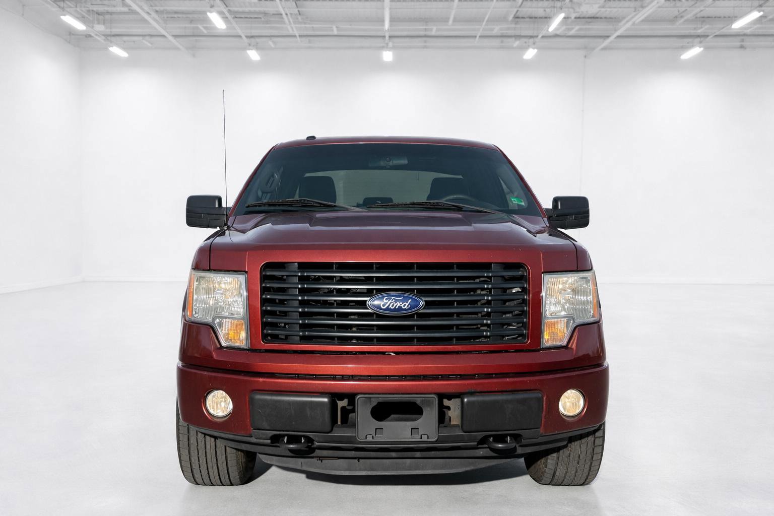 Used 2014 Ford F150 STX w/ Equipment Group 201A Mid AWD/4WD image 3