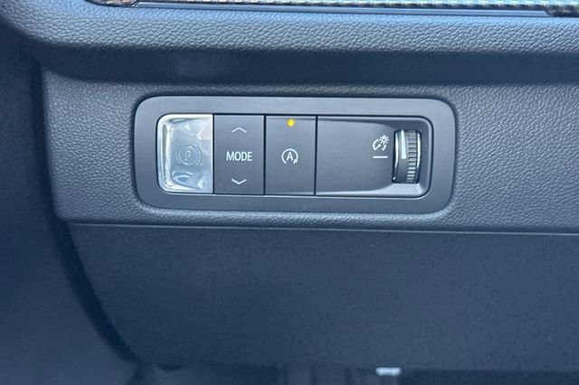 New 2026 Chevrolet Traverse High Country image 36