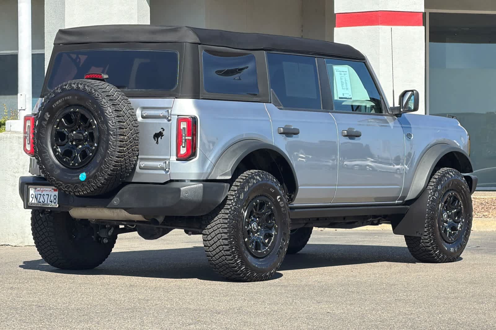 Used 2023 Ford Bronco Wildtrak AWD/4WD image 2