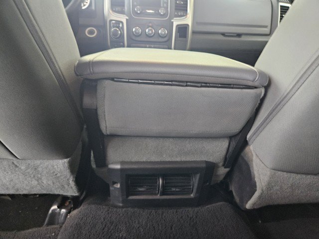 Used 2015 RAM 1500 Classic SLT AWD/4WD image 19