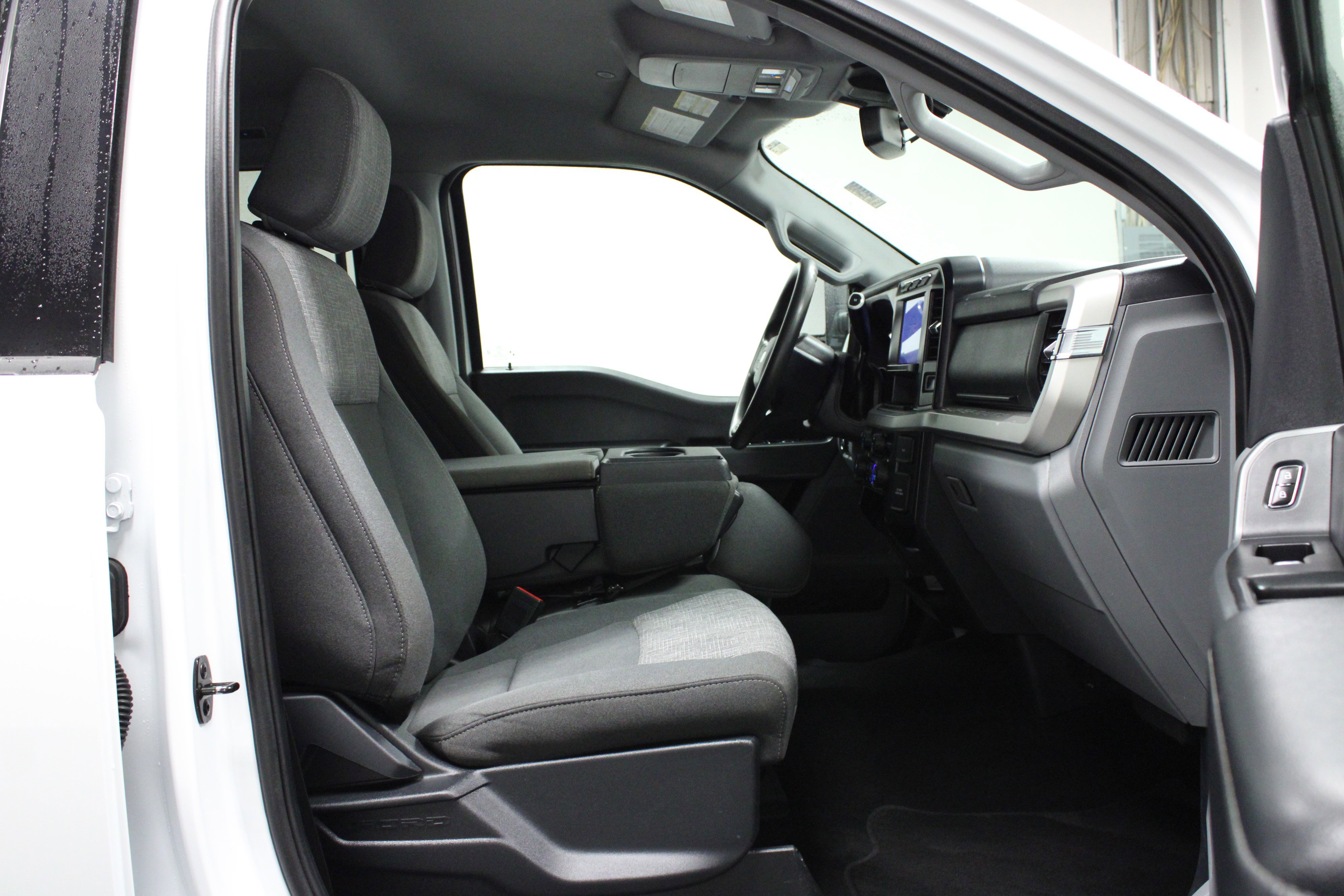 Used 2023 Ford F350 XLT image 16