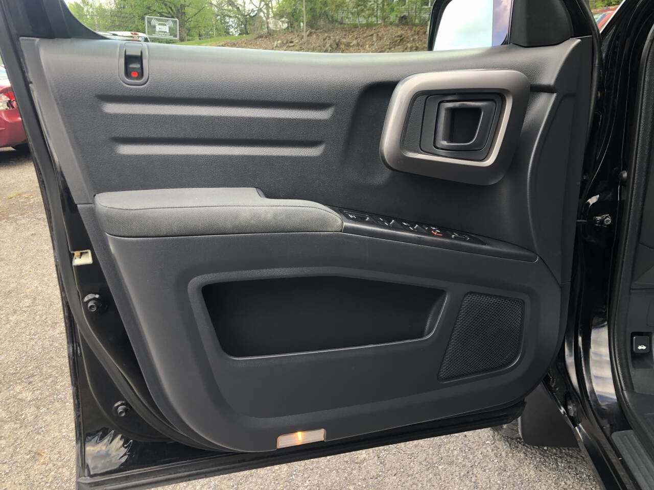 Used 2012 Honda Ridgeline RTS image 10