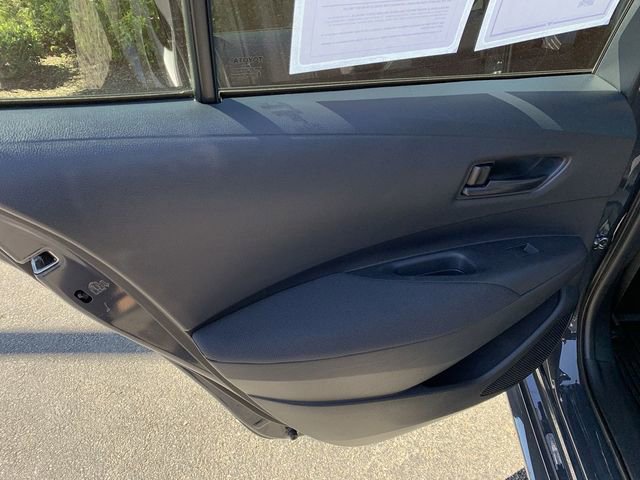 Used 2025 Toyota Corolla LE FWD image 15