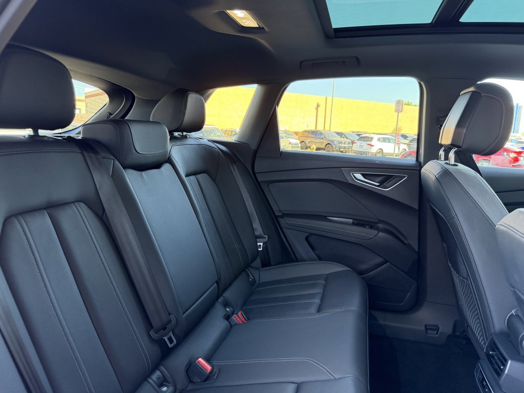 Used 2024 Audi Q4 e-tron Premium w/ Convenience Package image 41