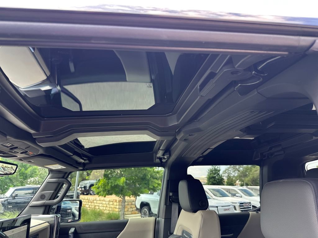 Used 2026 GMC Hummer EV 4x4 Crew Cab image 29