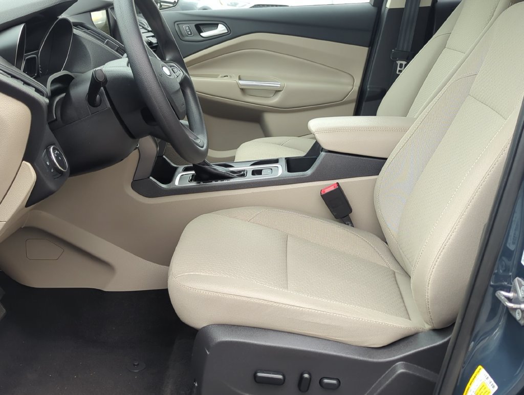 Used 2019 Ford Escape SE AWD/4WD image 12