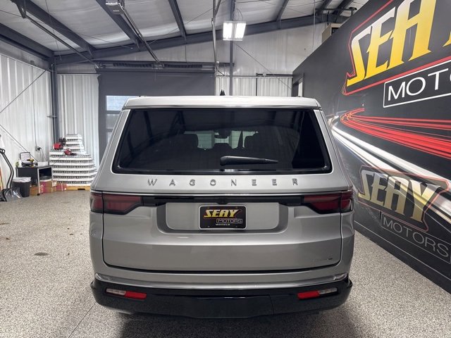 Used 2024 Jeep Wagoneer L Series II image 22