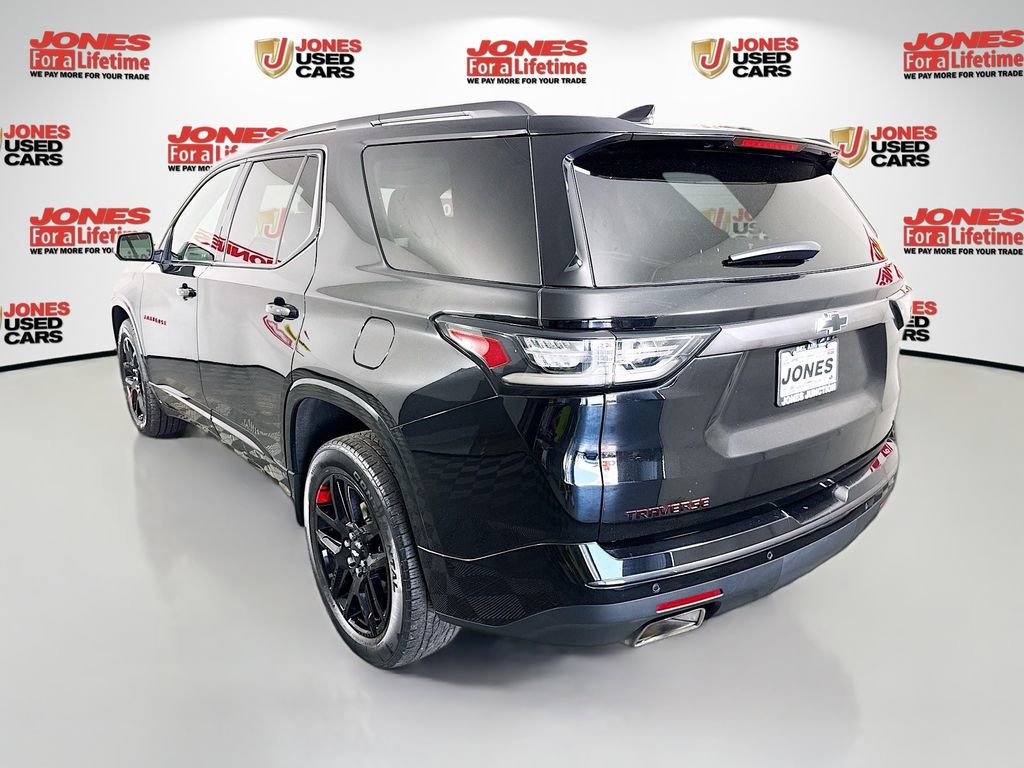 Used 2021 Chevrolet Traverse Premier w/ Redline Edition AWD/4WD image 2
