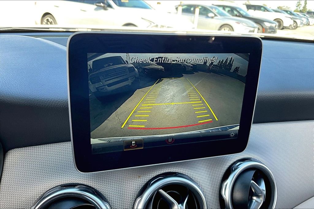 Used 2019 Mercedes-Benz GLA 250 w/ Premium Package image 14