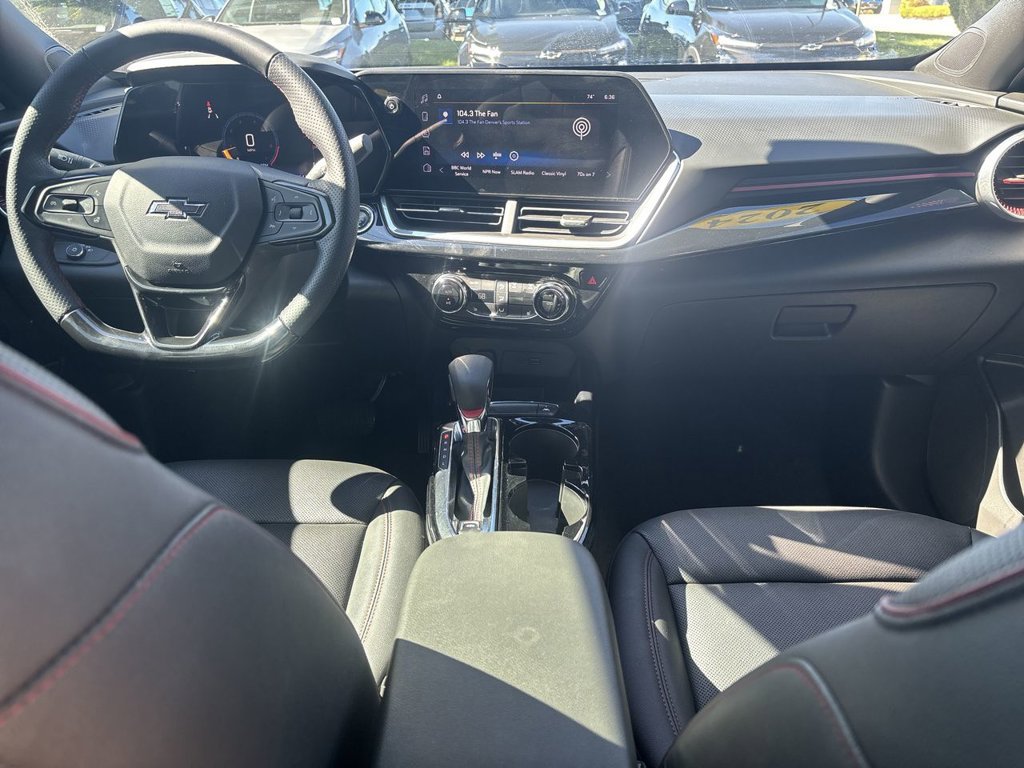 Certified 2024 Chevrolet Trax RS FWD image 25