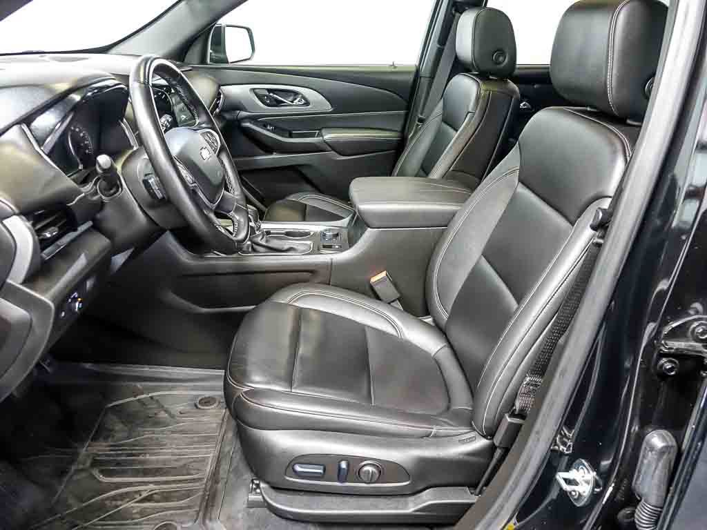Used 2023 Chevrolet Traverse LT w/ LT Premium Package AWD/4WD image 12