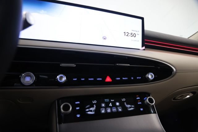 New 2027 Genesis GV70 2.5T Select AWD/4WD image 23