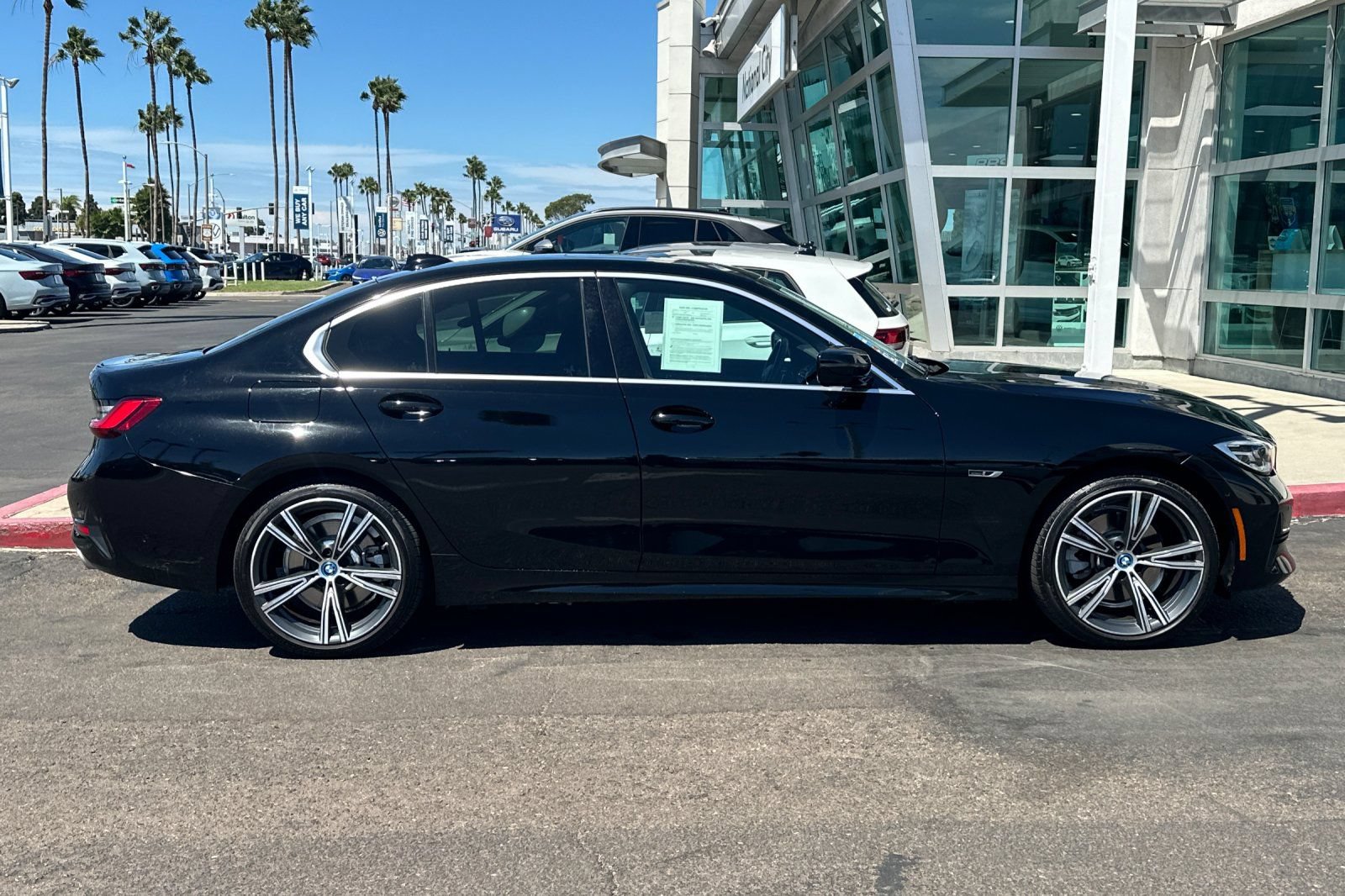 Used 2022 BMW 330e w/ Convenience Package RWD image 3