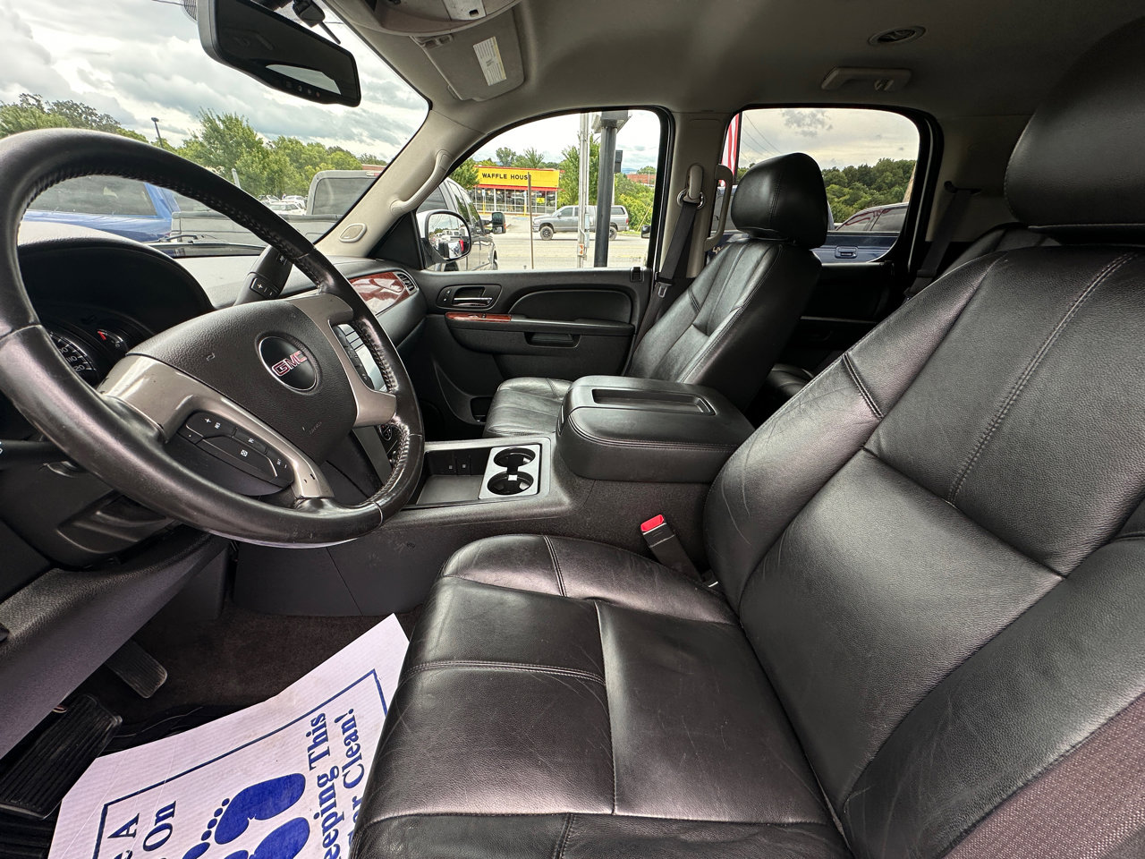 Used 2013 GMC Yukon SLT image 12