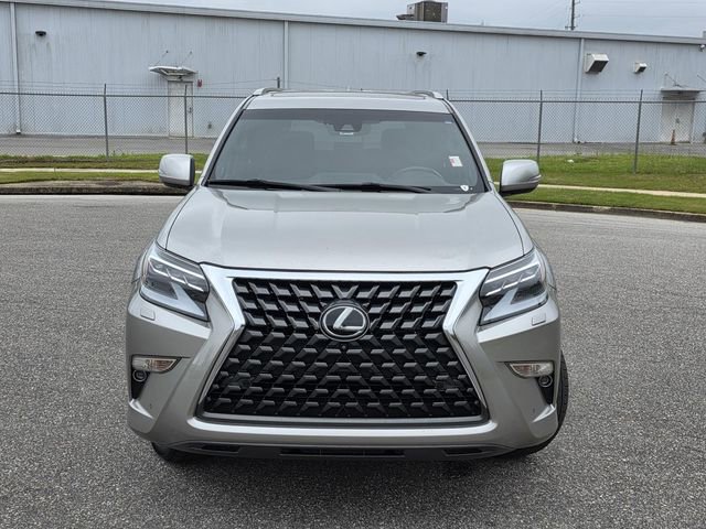 Used 2021 Lexus GX 460 Luxury w/ Accessory Package image 2