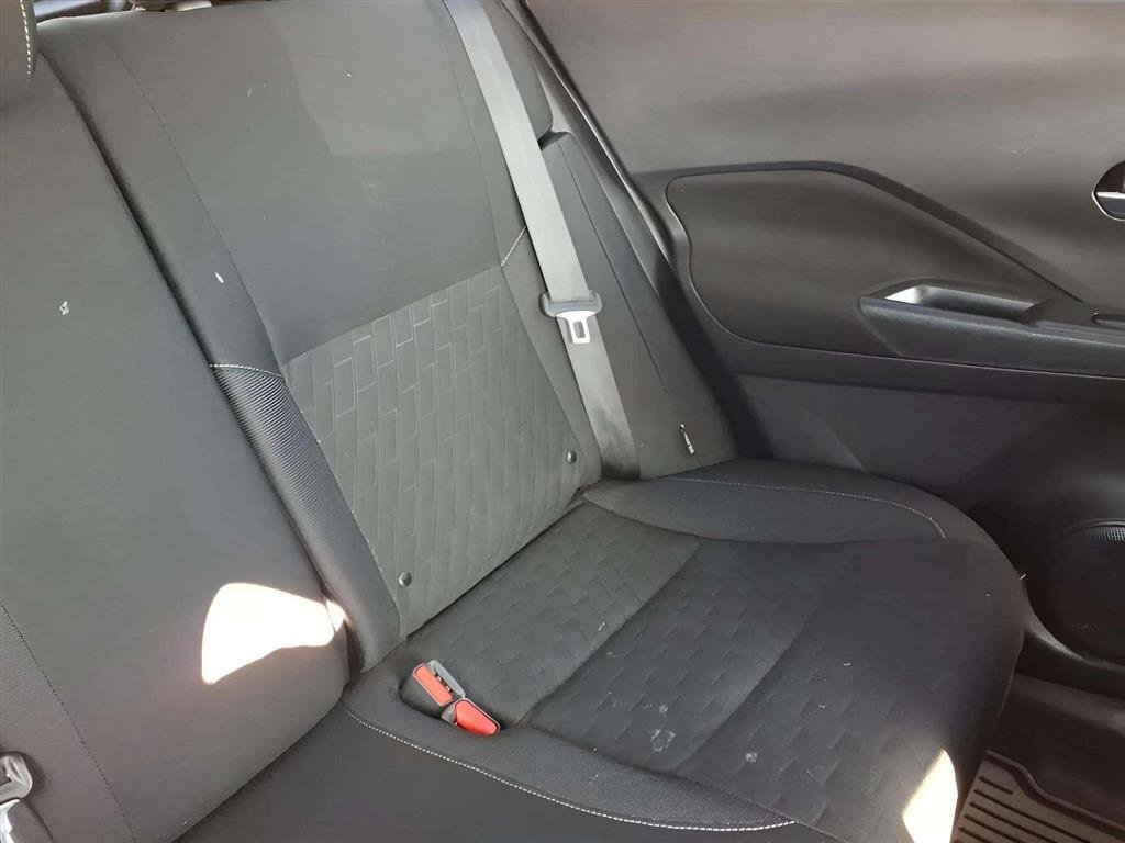 Used 2024 Nissan Kicks SV image 18