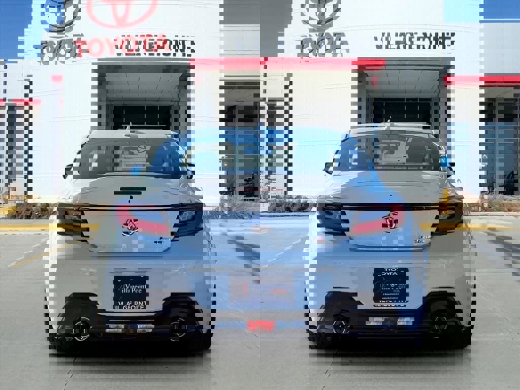 New 2026 Toyota GR86 Premium image 4