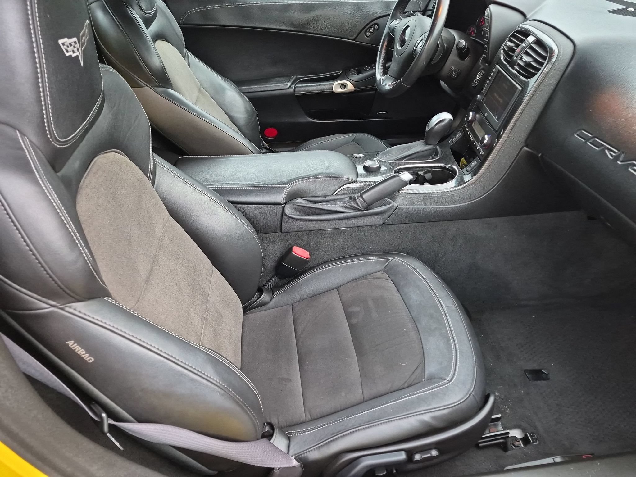 Used 2012 Chevrolet Corvette Grand Sport w/ 4LT Preferred Equipment Group RWD image 14