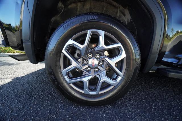 Used 2024 GMC Sierra 1500 SLT w/ SLT Premium Plus Package AWD/4WD image 45