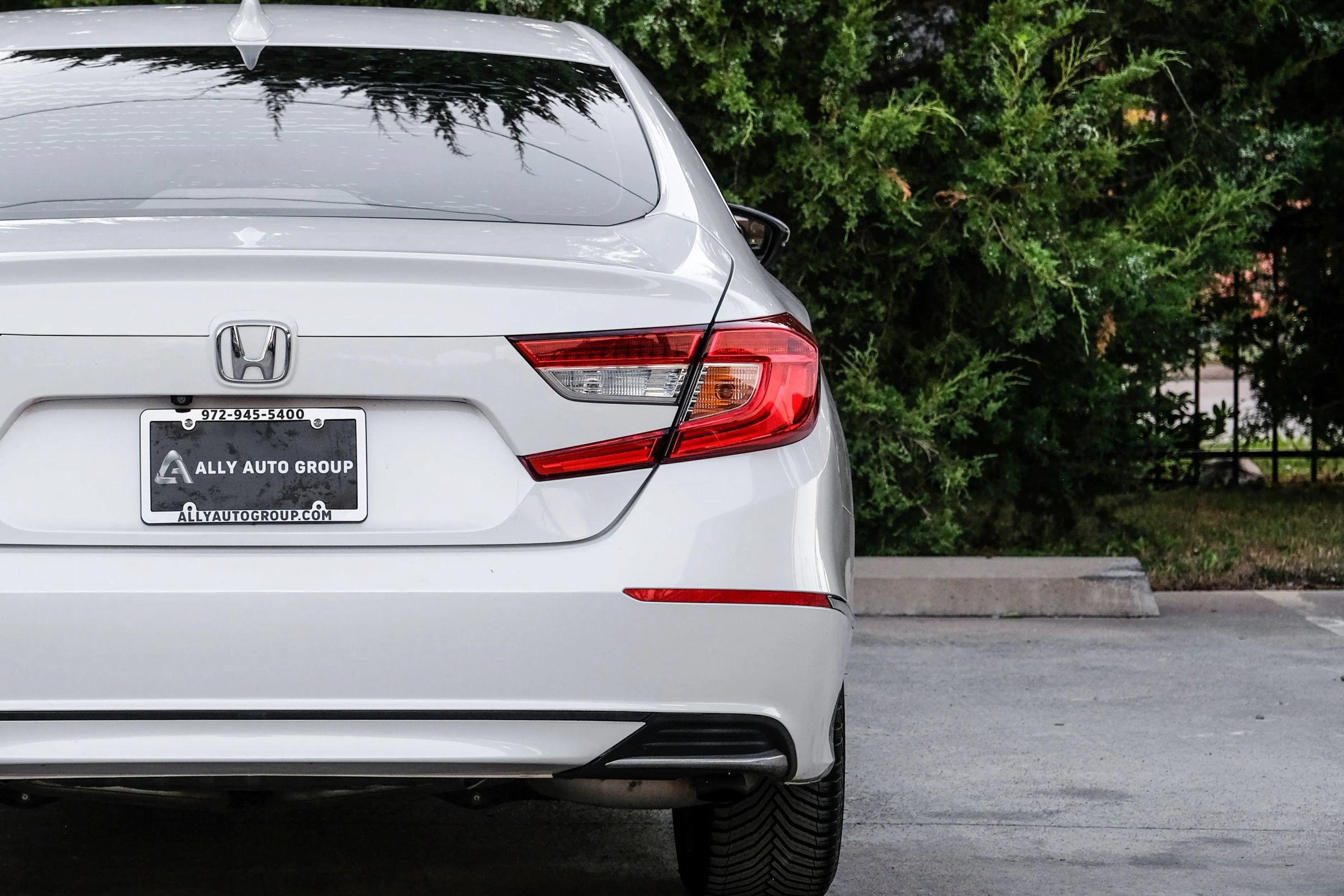 Used 2018 Honda Accord EX-L image 49