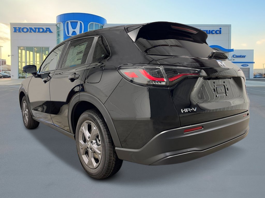 Certified 2026 Honda HR-V LX image 5