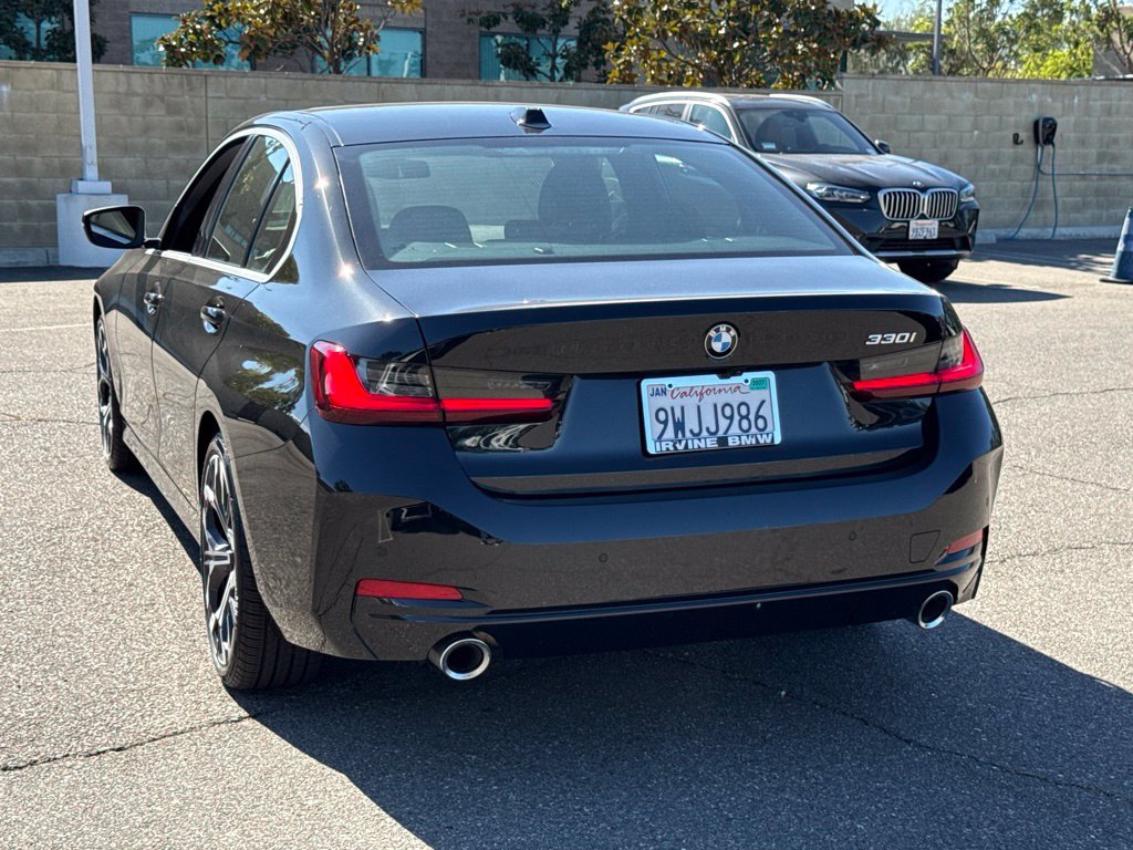 Used 2026 BMW 330i Sedan w/ Convenience Package RWD image 10