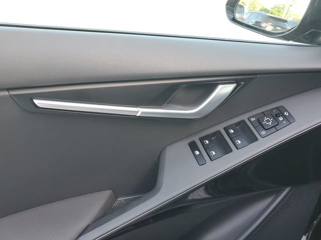 Certified 2024 Kia Niro EX Touring FWD image 18