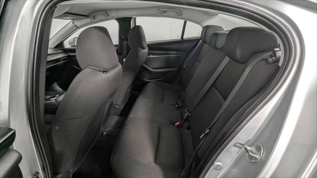 Used 2021 MAZDA MAZDA3 Sedan FWD image 17
