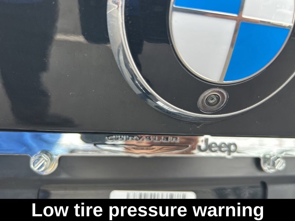 Used 2025 BMW 430i Convertible w/ Premium Package image 23