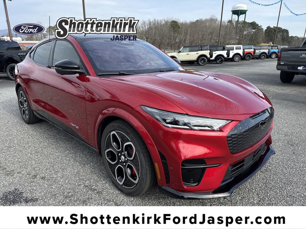 Used 2022 Ford Mustang Mach-E GT image 1