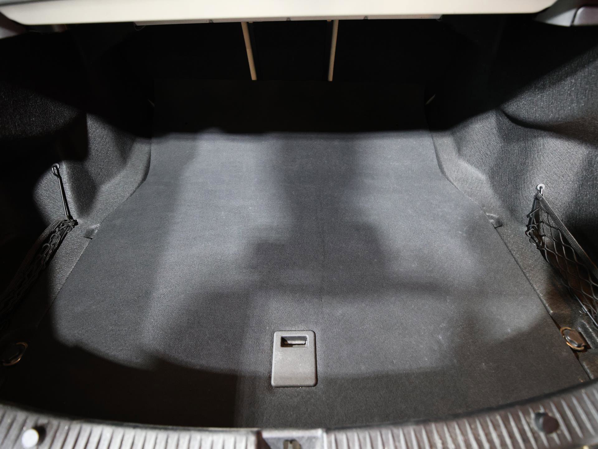 Used 2018 Mercedes-Benz C 300 C300 Premium image 24