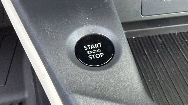 New 2026 Nissan Sentra SL w/ Floor Mat Package FWD image 17