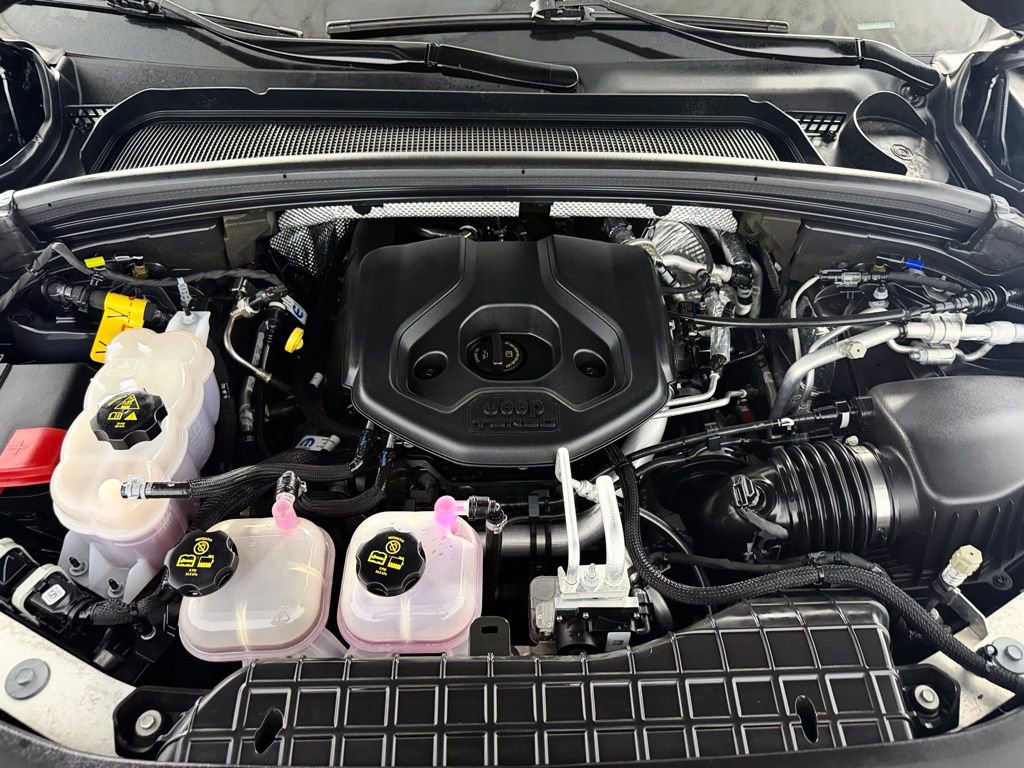 Used 2023 Jeep Grand Cherokee Trailhawk w/ Advanced Protech Group II image 39