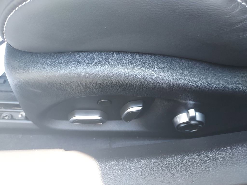 Used 2024 Cadillac CT5 V Blackwing w/ Super Cruise 2 Package RWD image 18