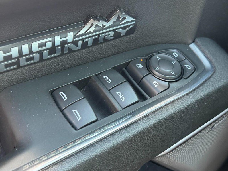 Used 2024 Chevrolet Silverado 1500 High Country AWD/4WD image 23