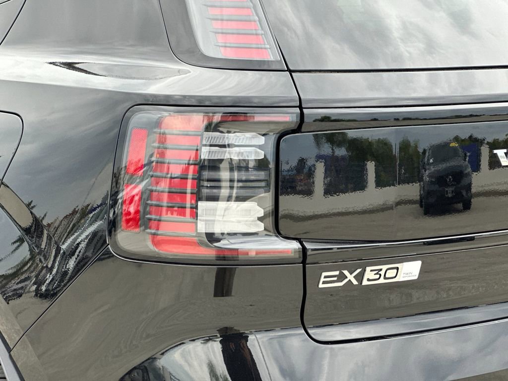 New 2026 Volvo EX30 Plus w/ Climate Package AWD/4WD image 25