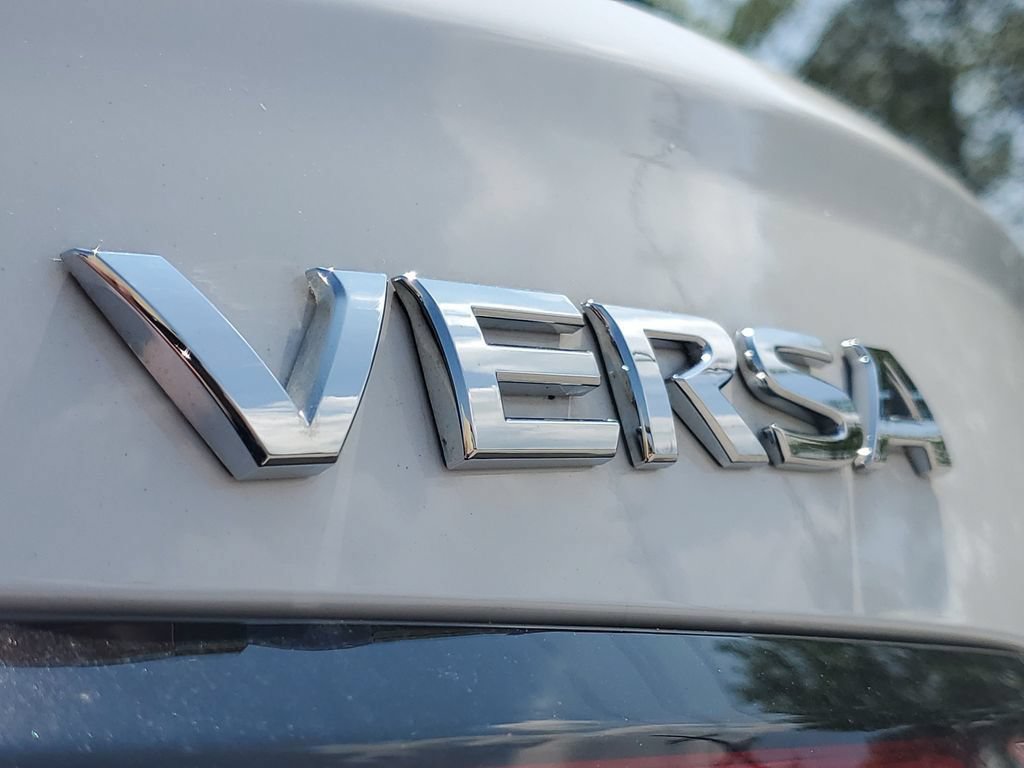 Used 2025 Nissan Versa S w/ S Plus Package FWD image 7
