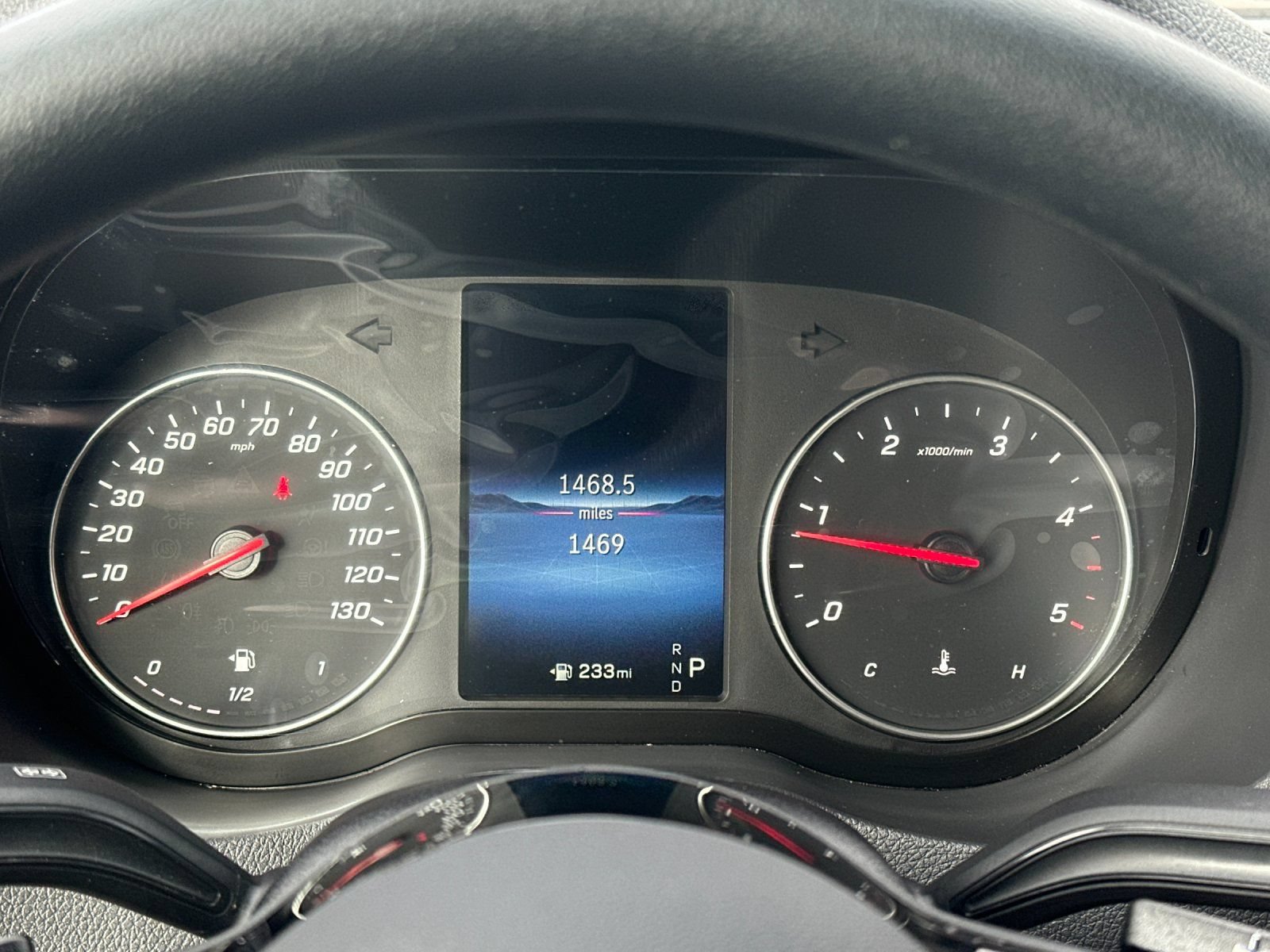 Used 2025 Mercedes-Benz Sprinter 2500 image 24