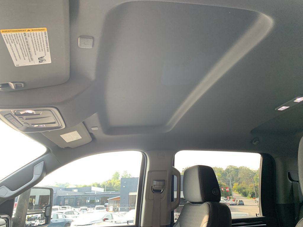 Used 2024 Chevrolet Silverado 2500 LT AWD/4WD image 11