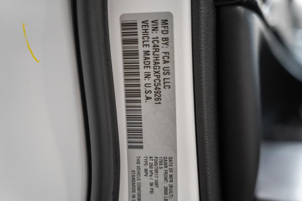 Certified 2023 Jeep Grand Cherokee Laredo w/ Luxury Tech Group I AWD/4WD image 35