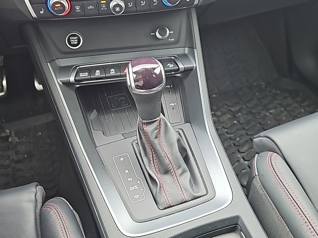 Used 2025 Audi Q3 2.0T Premium Plus w/ Premium Plus Package image 6
